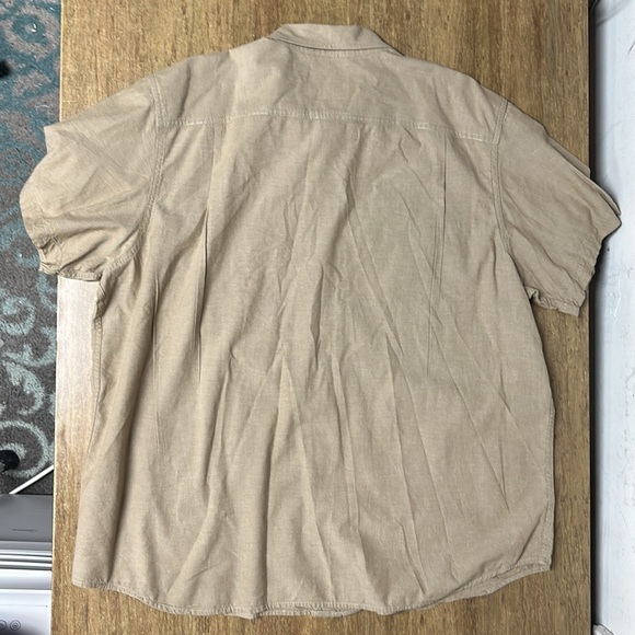 Authentic Carhartt great shape 100% cotton loose fit button up pocket tan shirt - Picture 5 of 5
